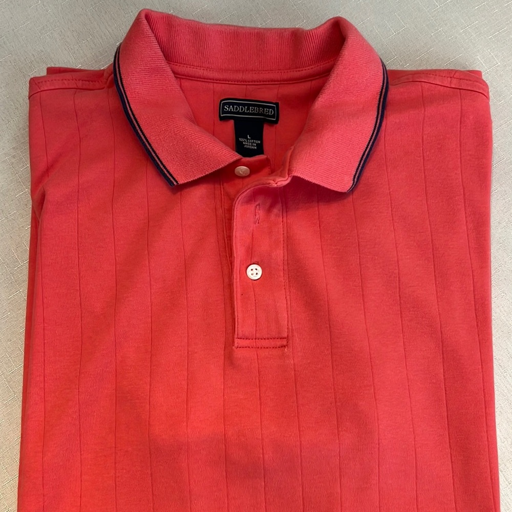 Men’s short sleeve pull over shirt Sz. L